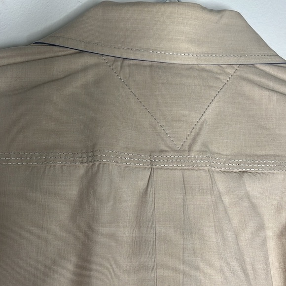 TOMMY HiLFIGER Men's Beige Shirt CX - Picture 6 of 9